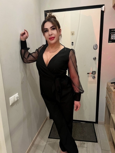 Транссексуалка Жанна